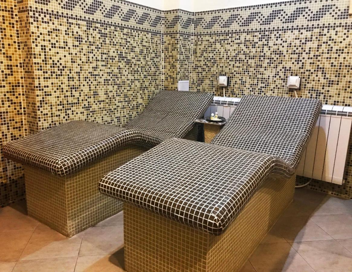 Boryka Family Hotel Asikoria Ngoại thất bức ảnh
